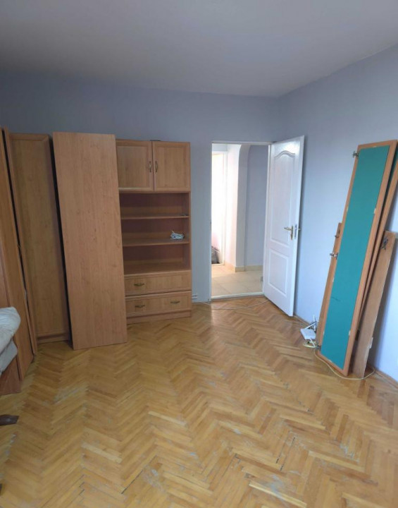 Apartament, Recent Renovat, cu 2 camere de Vânzare în zona Unirii!